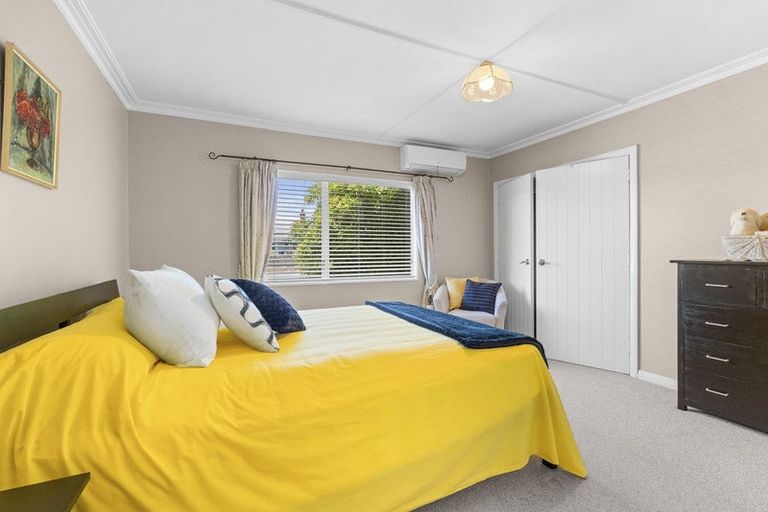Photo of property in 50 Leslie Street, Waitara, 4320