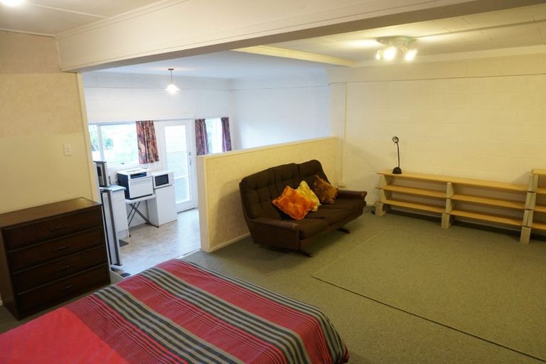 Photo of property in 4/2 Routley Drive, Glen Eden, Auckland, 0602