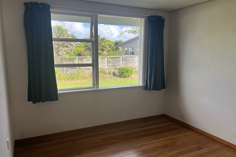 Photo of property in 103 Oxford Road, Okato, 4335