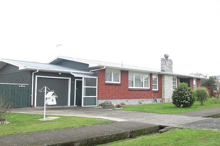 Photo of property in 6 Drake Street, Feilding, 4702