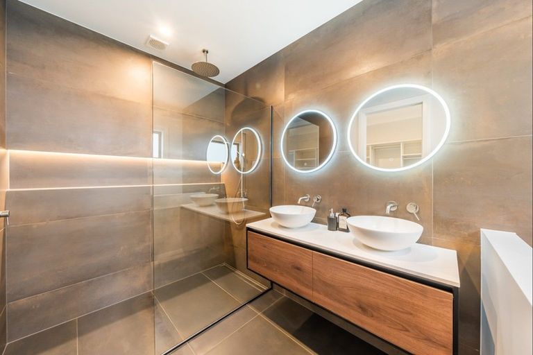 Photo of property in 229 Fairview Drive, Birchville, Upper Hutt, 5372