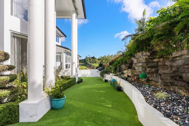 Photo of property in 116 Polo Prince Drive, Alfriston, Auckland, 2105