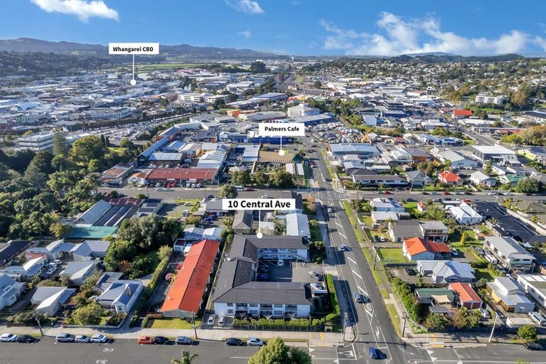 Photo of property in 10 Central Avenue, Avenues, Whangarei, 0110