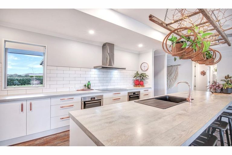 Photo of property in 37 Norris Drive, Swannanoa, Kaiapoi, 7692