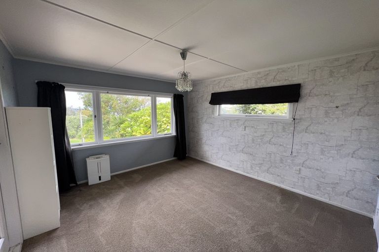 Photo of property in 112 Harbour View Road, Omokoroa, 3114