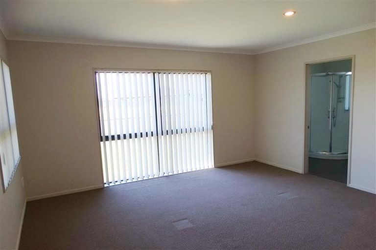 Photo of property in 29 County Drive, Hawera, 4610