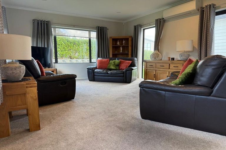 Photo of property in 321 Flat Bush School Road, Flat Bush, Auckland, 2019