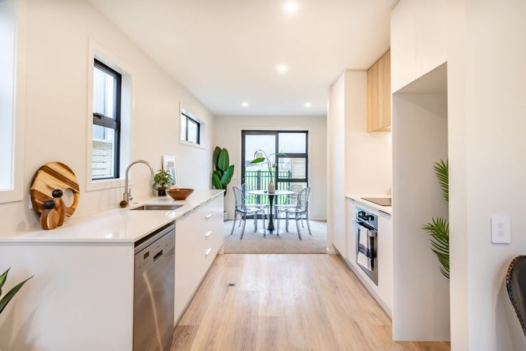 Photo of property in 35 Te Ara O Papatahi, Wainuiomata, Lower Hutt, 5014