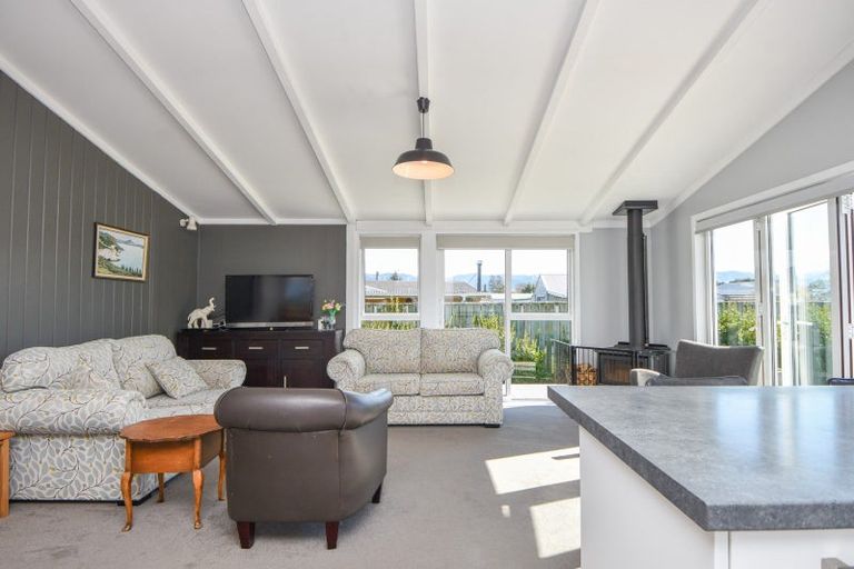 Photo of property in 28 Frederick Street, Carterton, 5713