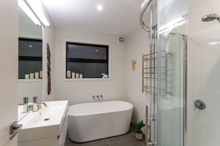 Photo of property in 82 Karamea Street, Whalers Gate, New Plymouth, 4310