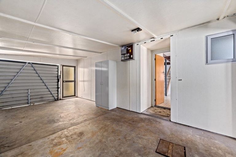 Photo of property in 29 Ranui Street, Waikawa, Picton, 7220