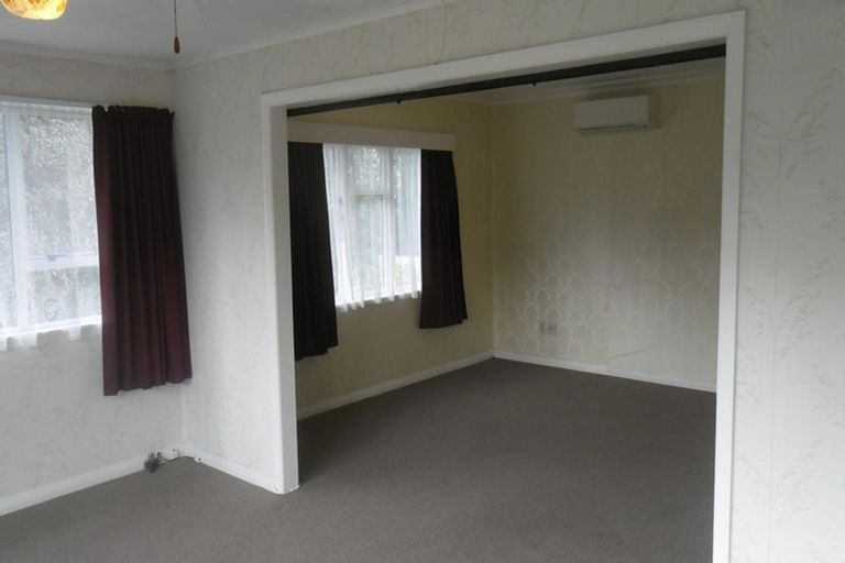 Photo of property in 67 Bluegum Road, Paraparaumu Beach, Paraparaumu, 5032