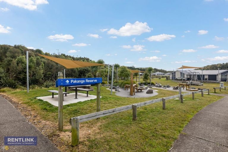 Photo of property in 45 Pakanga Grove, Pyes Pa, Tauranga, 3112