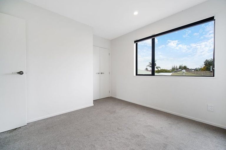 Photo of property in 11/115 Swanson Road, Henderson, Auckland, 0610