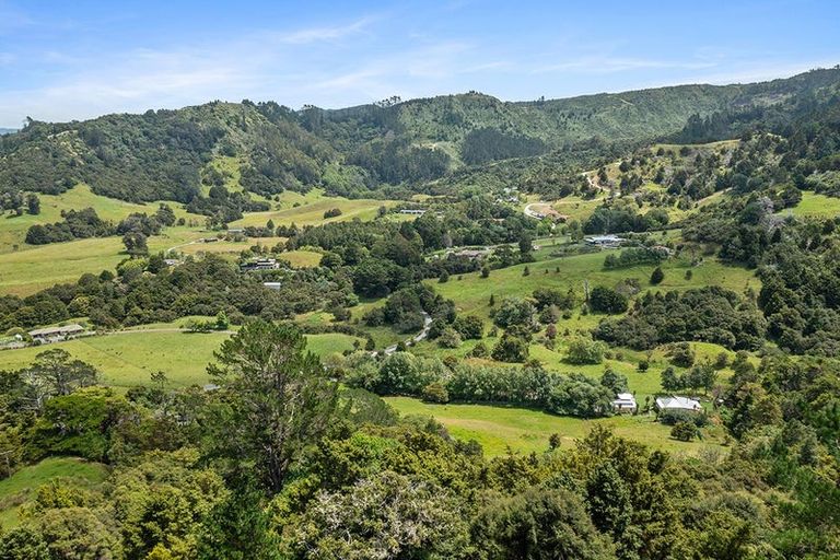 Photo of property in 32 Smith Road, Matakana, Warkworth, 0985