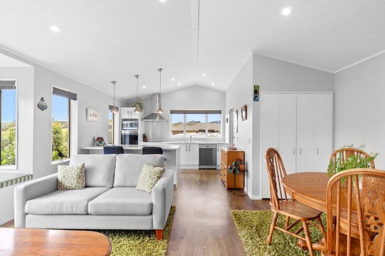 Photo of property in 18 Woolshed Drive, Stoke, Nelson, 7011