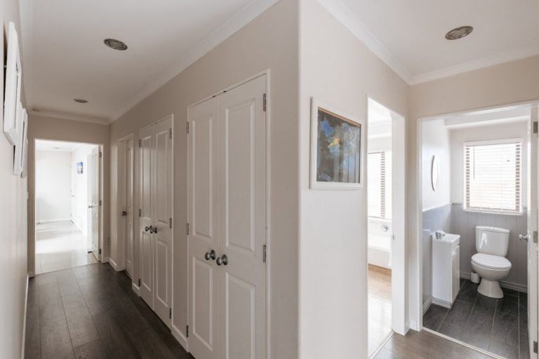 Photo of property in 27 Amery Place, Papamoa Beach, Papamoa, 3118