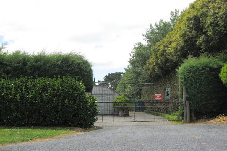 Photo of property in 93 Bungard Road, Karaka, Papakura, 2580