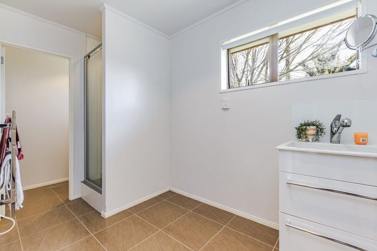 Photo of property in 7 Zenith Place, Conifer Grove, Takanini, 2112