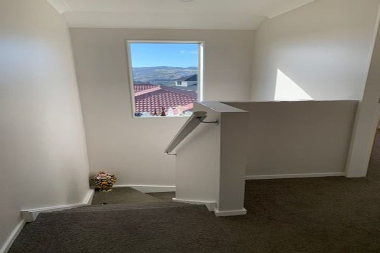 Photo of property in 39a Erlestoke Crescent, Churton Park, Wellington, 6037