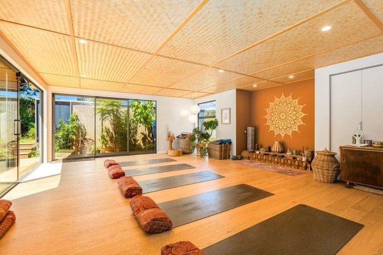 Photo of property in 90a Paetawa Road, Peka Peka, Waikanae, 5391