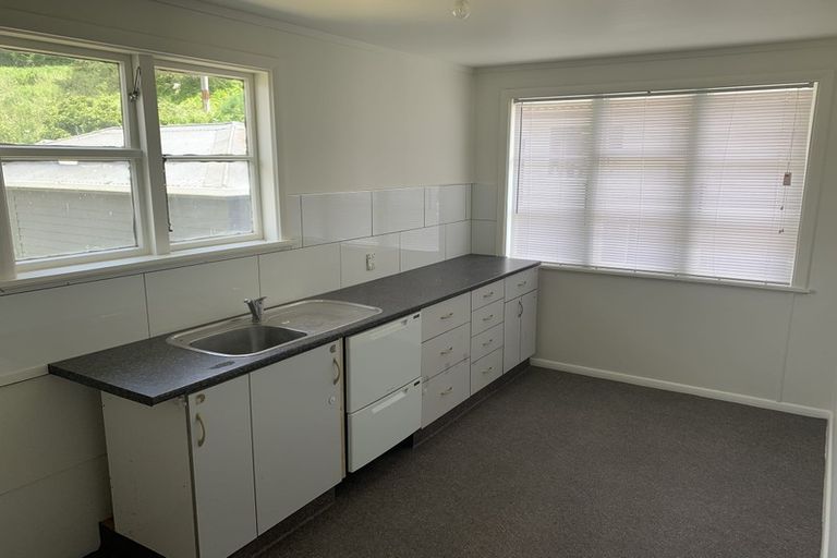 Photo of property in 152 Tipahi Street, Nelson South, Nelson, 7010