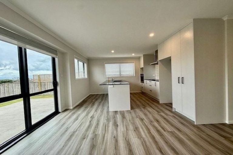 Photo of property in 47 Ridge Drive, Omokoroa, 3114