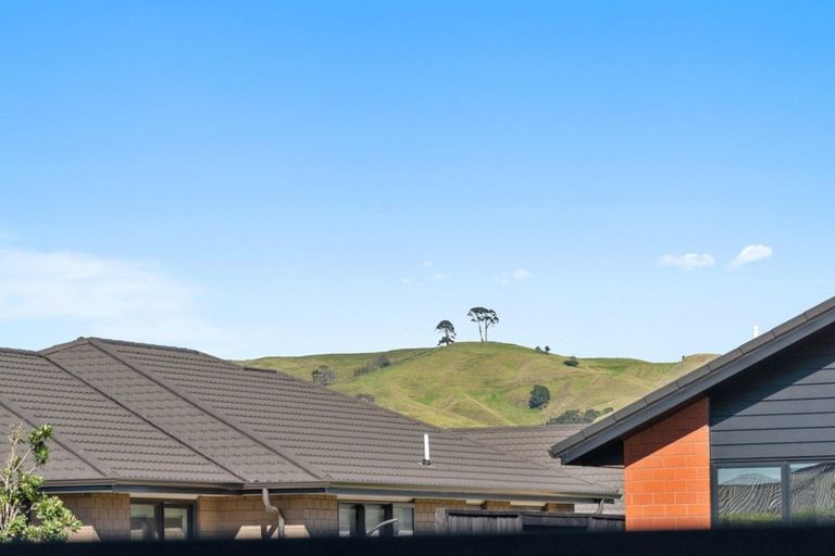 Photo of property in 36 Kuru Place, Papamoa, 3118