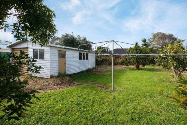 Photo of property in 11 Osprey Street, Pakuranga, Auckland, 2010