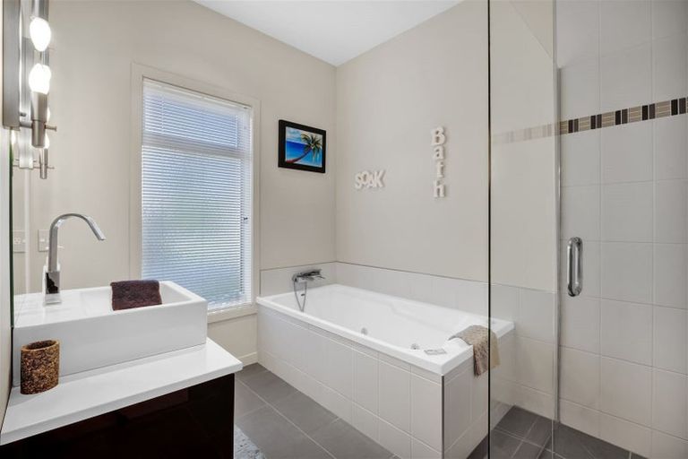 Photo of property in 69 Airport Drive, New Plymouth Airport, New Plymouth, 4373