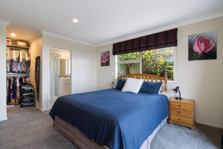 Photo of property in 16 Vantage Place, Omokoroa, 3114