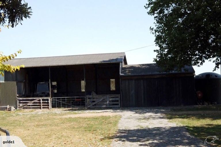 Photo of property in 255 Pharazyn Road, Feilding, 4777