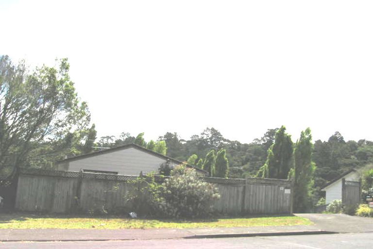 Photo of property in 44 Hale Crescent, Bayview, Auckland, 0629