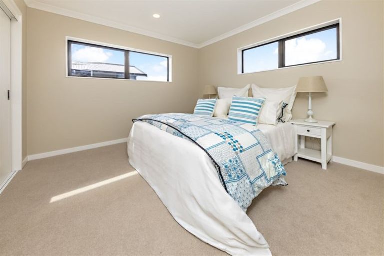 Photo of property in 37 Papareia Road, Karaka, Papakura, 2113