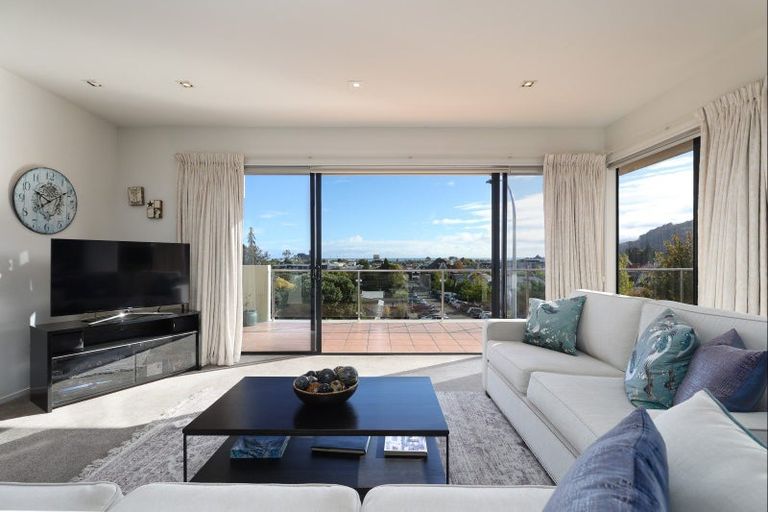 Photo of property in 2/27 Shelbourne Street, Nelson, 7010