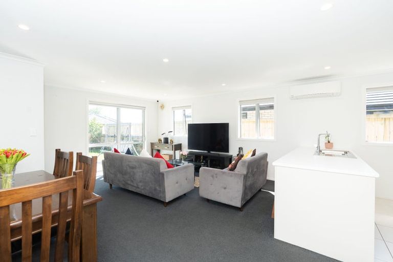 Photo of property in 37 Maanihi Drive, Rototuna North, Hamilton, 3210