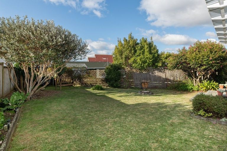 Photo of property in 35 Smiths Road, Matua, Tauranga, 3110