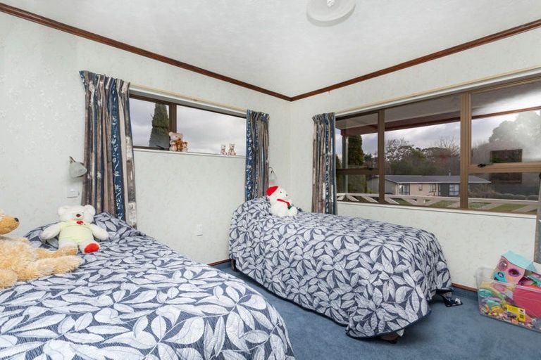 Photo of property in 10 Maclaurin Street, Dannevirke, 4930