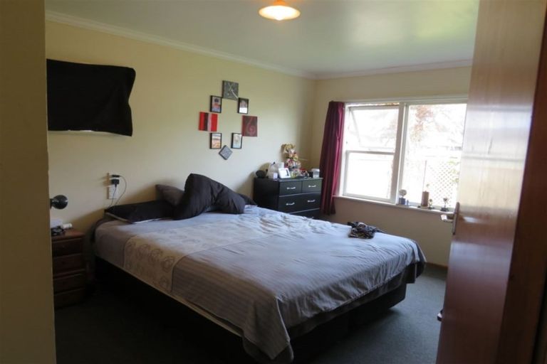 Photo of property in 25 Cobham Street, Levin, 5510