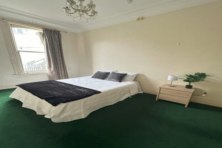 Photo of property in 2/205 The Terrace, Wellington Central, Wellington, 6011