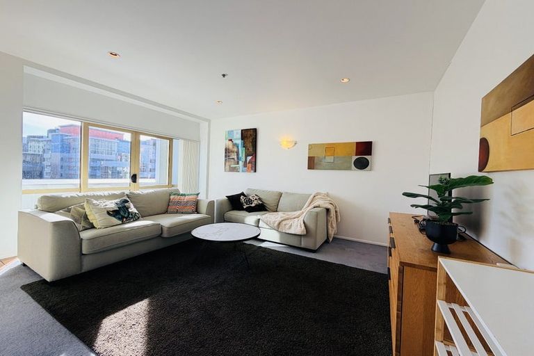 Photo of property in Hume House, 33/152 The Terrace, Wellington Central, Wellington, 6011