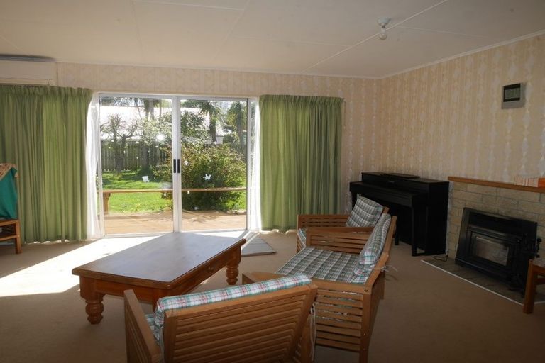 Photo of property in 43 Manawa Avenue, Raumati Beach, Paraparaumu, 5032
