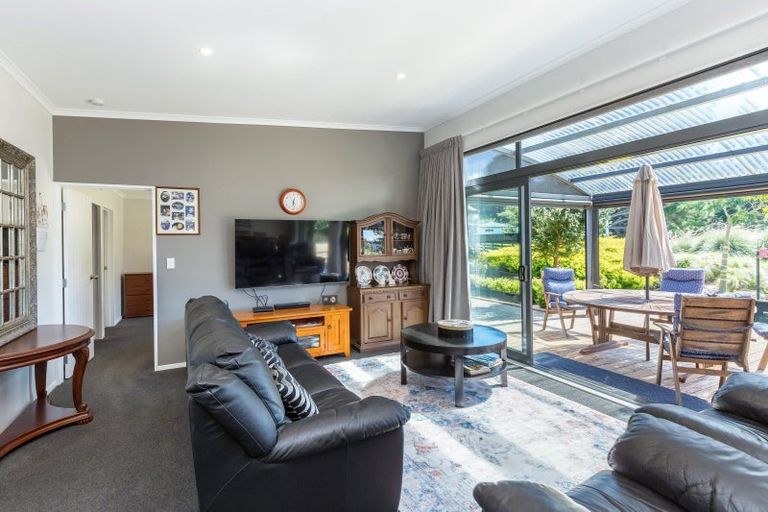 Photo of property in 6 Ataahua Place, Featherston, 5710