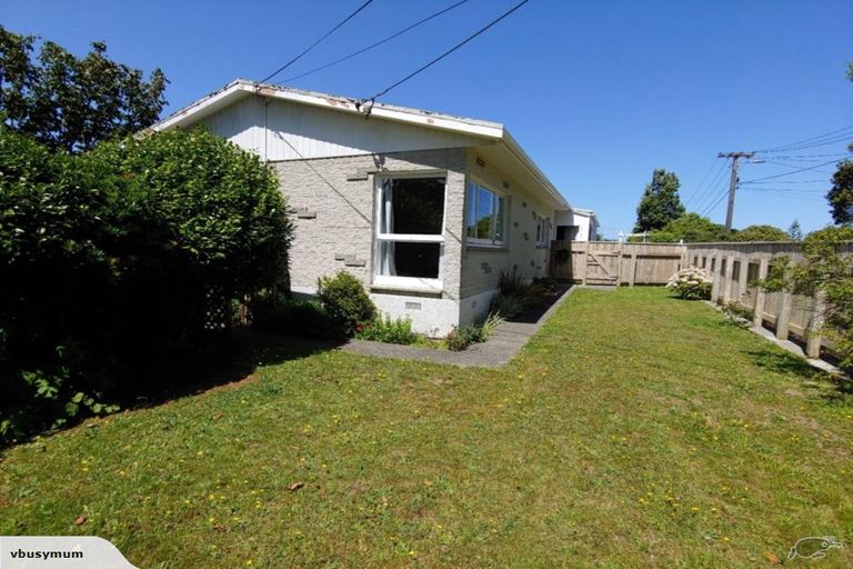 Photo of property in 1 Indus Street, Khandallah, Wellington, 6035