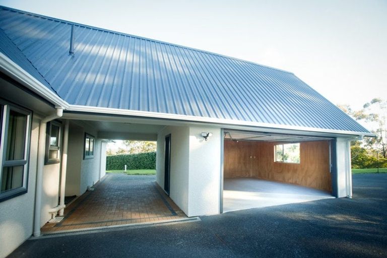 Photo of property in 221 Amreins Road, Taupaki, Henderson, 0782