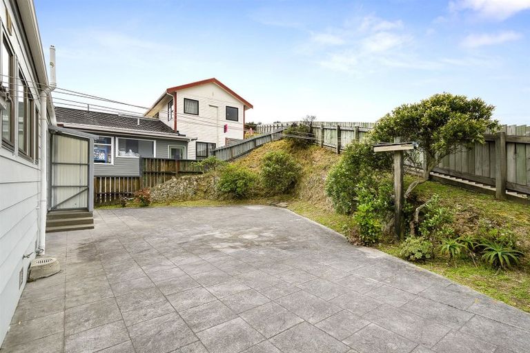 Photo of property in 22 Erris Street, Johnsonville, Wellington, 6037