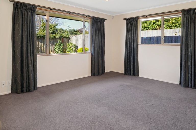 Photo of property in 10 Wordsworth Place, Stoke, Nelson, 7011