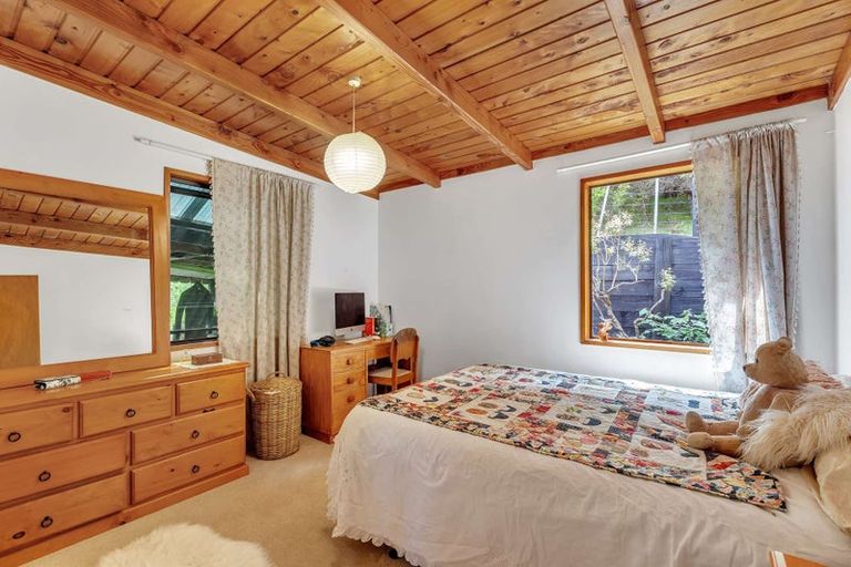 Photo of property in 5b Pohutukawa Grove, Whitianga, 3510