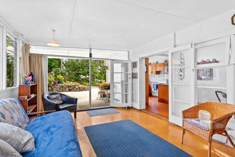 Photo of property in 12 Grey Street, Regent, Whangarei, 0112