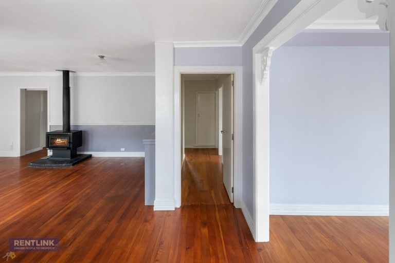 Photo of property in 17 Landview Road, Parkvale, Tauranga, 3112